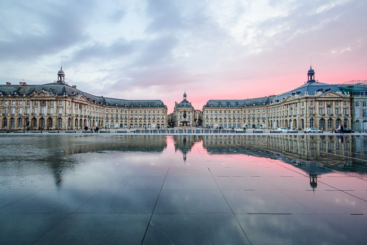 Découvrez toutes les spécificités pour stationner pendant un déménagement à Bordeaux