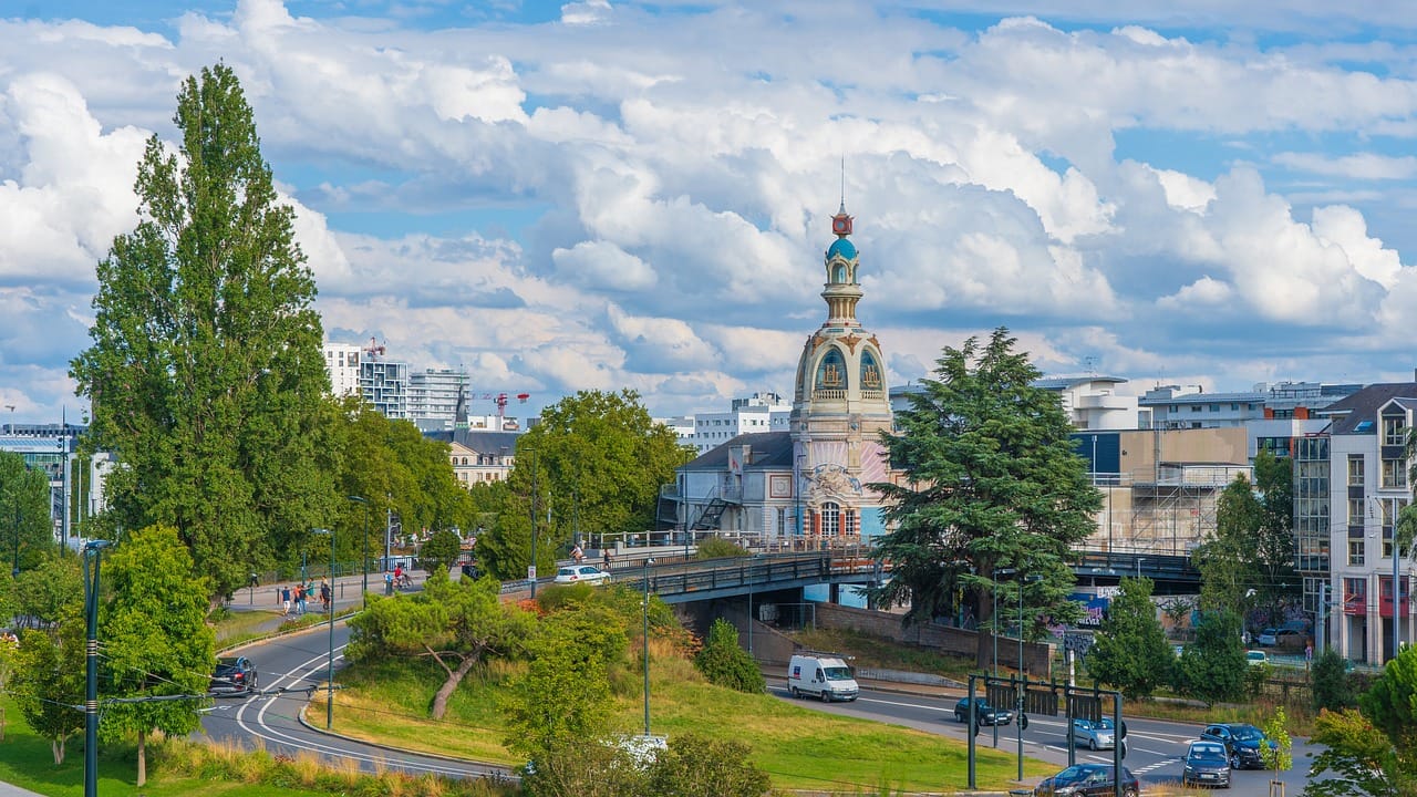 Afin d'accompagner au mieux ses résidants, la ville de Nantes a mis en place un service très complet